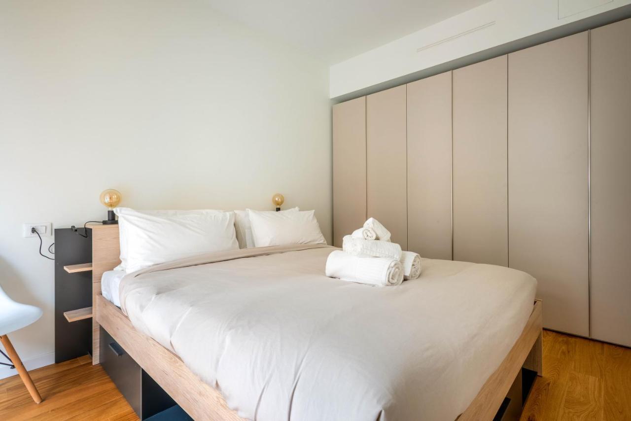 Appartement Luvi - De Rolandi - Il Cortile Milano Extérieur photo