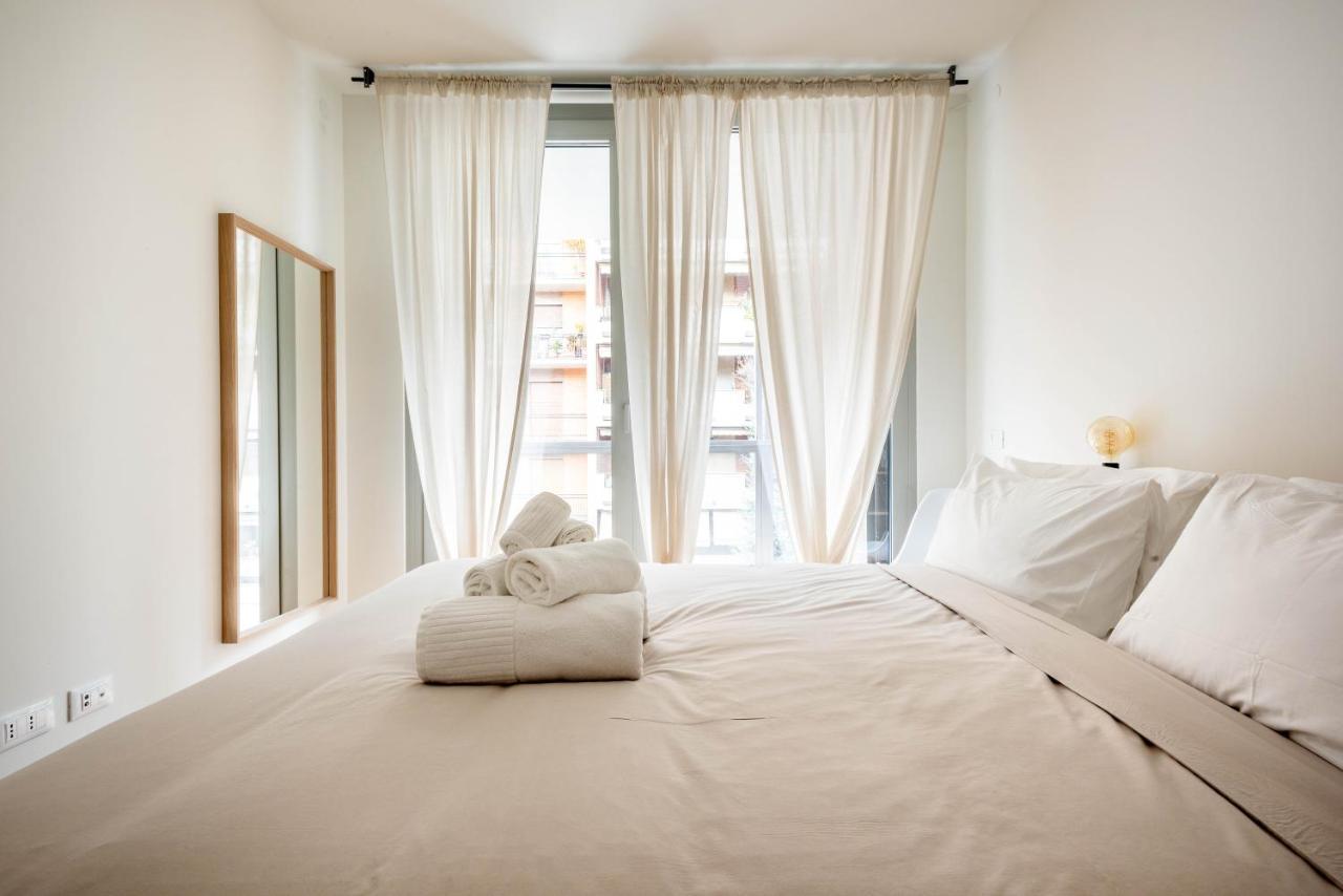 Appartement Luvi - De Rolandi - Il Cortile Milano Extérieur photo