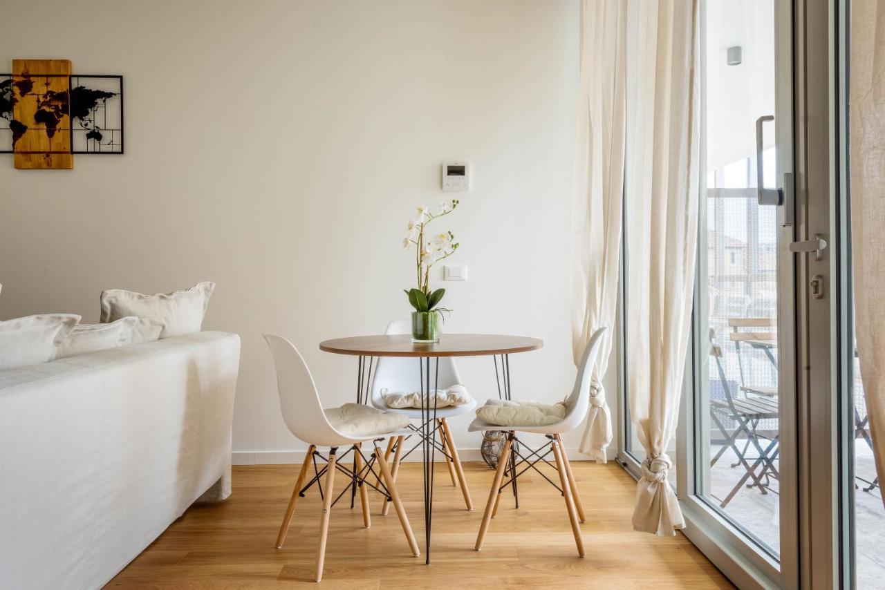 Appartement Luvi - De Rolandi - Il Cortile Milano Extérieur photo